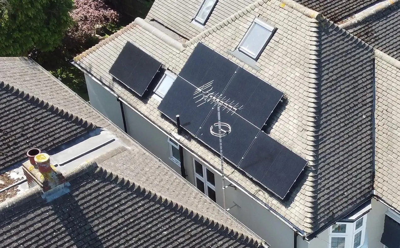 How to Size Solar Panels for a 3 Bed UK Home
